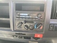 いすゞエルフ平ボディ小型（2t・3t）[写真18]