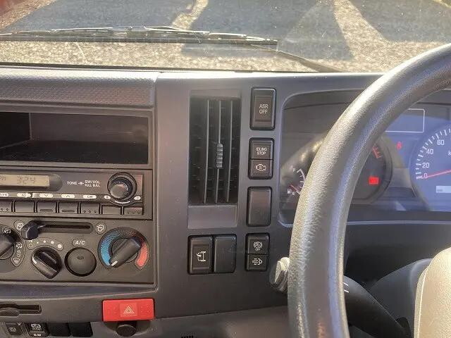 いすゞエルフ平ボディ小型（2t・3t）[写真18]