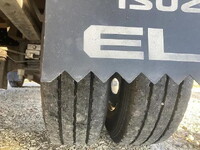 いすゞエルフ平ボディ小型（2t・3t）[写真36]