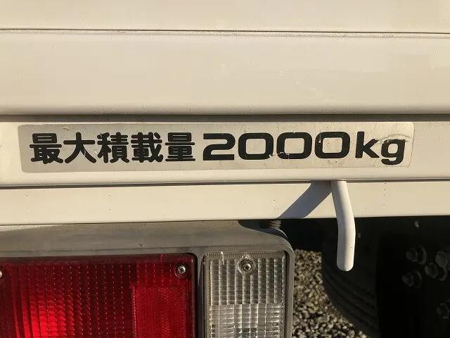 いすゞエルフ平ボディ小型（2t・3t）[写真37]