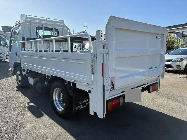 いすゞエルフ平ボディ小型（2t・3t）[写真02]