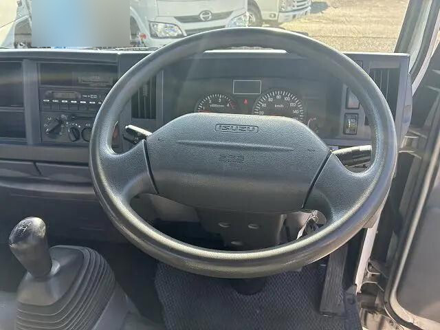 いすゞエルフ平ボディ小型（2t・3t）[写真27]