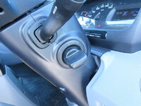 トヨタトヨエースアルミウイング小型（2t・3t）[写真27]