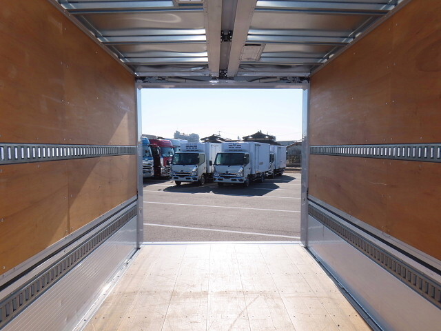 トヨタトヨエースアルミウイング小型（2t・3t）[写真30]