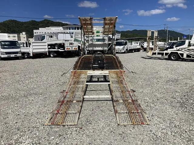 日野デュトロキャリアカー小型（2t・3t）[写真10]