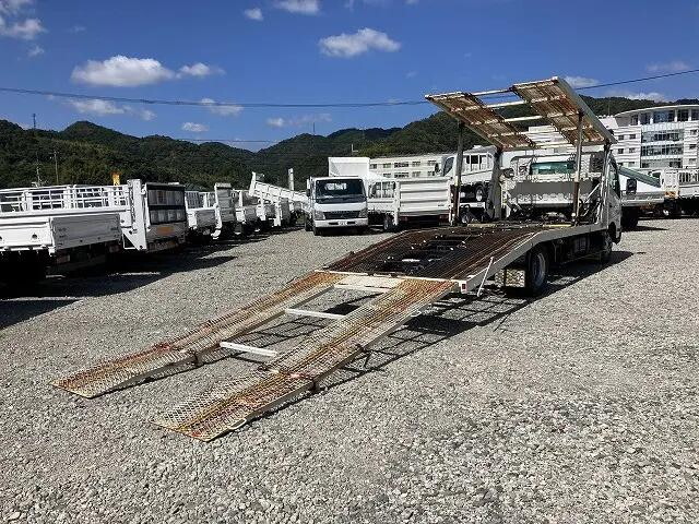 日野デュトロキャリアカー小型（2t・3t）[写真11]