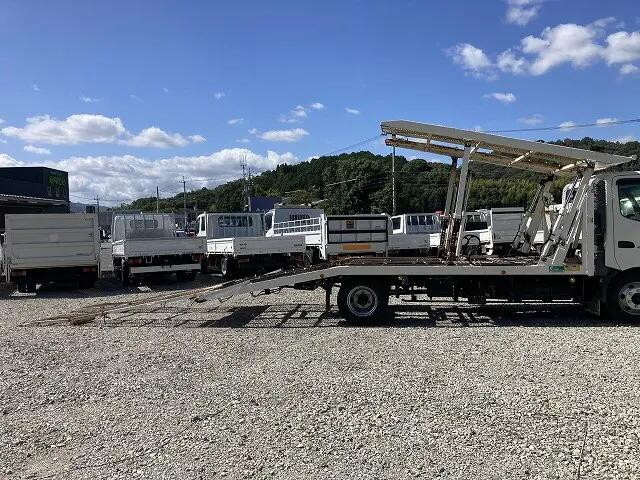 日野デュトロキャリアカー小型（2t・3t）[写真08]