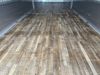 UDトラックスクオンアルミウイング大型（10t）[写真11]