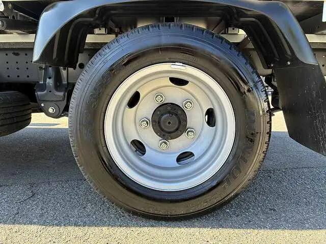 日野デュトロ平ボディ小型（2t・3t）[写真23]