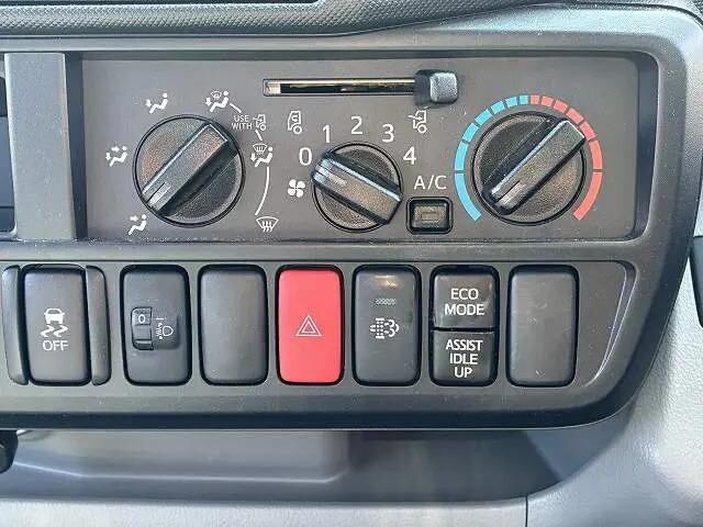 日野デュトロ平ボディ小型（2t・3t）[写真34]