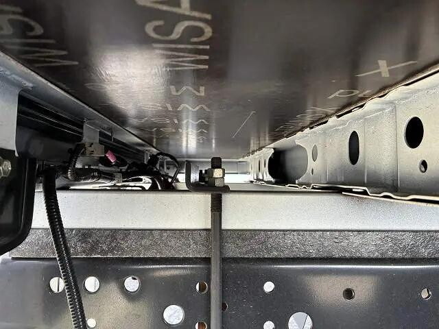 日野デュトロ平ボディ小型（2t・3t）[写真38]