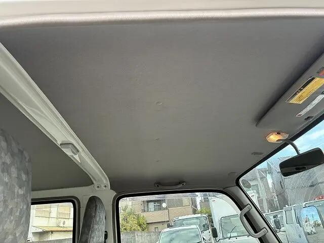 トヨタトヨエースダブルキャブ（Wキャブ）小型（2t・3t）[写真15]