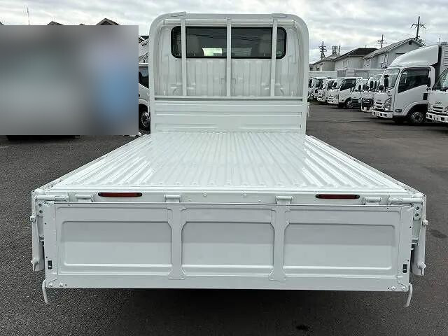 トヨタトヨエースダブルキャブ（Wキャブ）小型（2t・3t）[写真08]