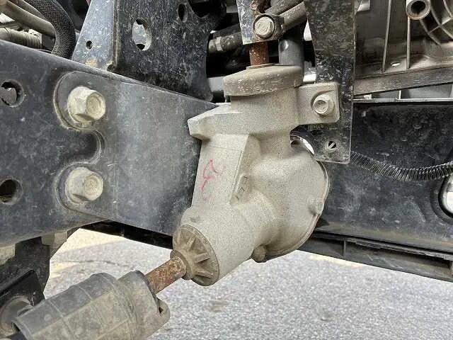 いすゞエルフローダーダンプ小型（2t・3t）[写真15]