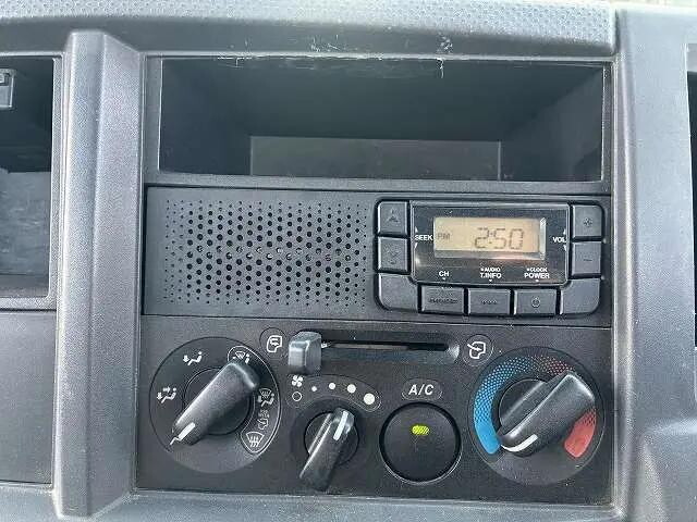 いすゞエルフローダーダンプ小型（2t・3t）[写真30]