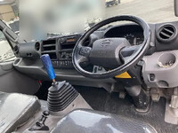 日野デュトロ平ボディ小型（2t・3t）[写真29]