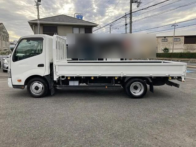 日野デュトロ平ボディ小型（2t・3t）[写真04]