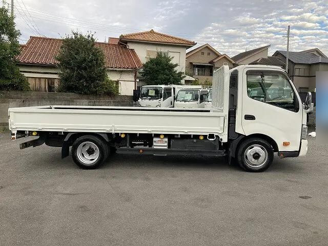 日野デュトロ平ボディ小型（2t・3t）[写真05]