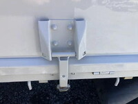 三菱ふそうキャンター平ボディ小型（2t・3t）[写真21]