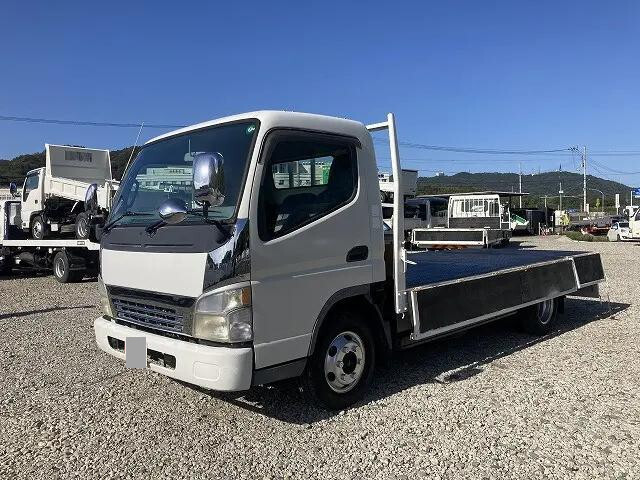三菱ふそうキャンター平ボディ小型（2t・3t）[写真03]
