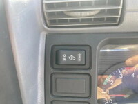 三菱ふそうキャンター平ボディ小型（2t・3t）[写真34]