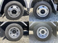 三菱ふそうキャンター平ボディ小型（2t・3t）[写真38]