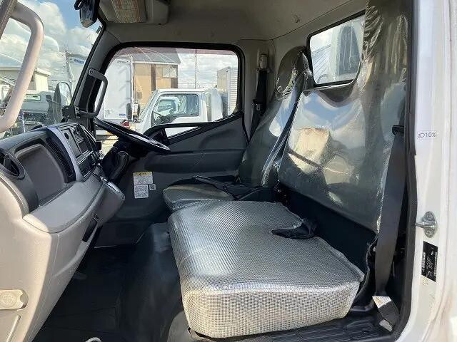 三菱ふそうキャンターパッカー車（塵芥車）小型（2t・3t）[写真35]