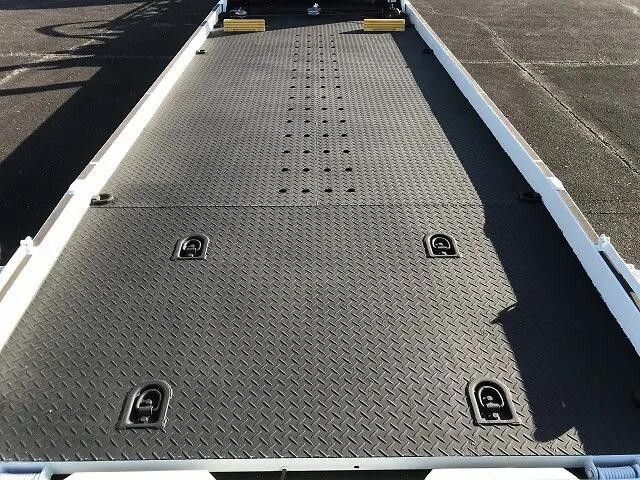 三菱ふそうキャンターセーフティローダー小型（2t・3t）[写真12]