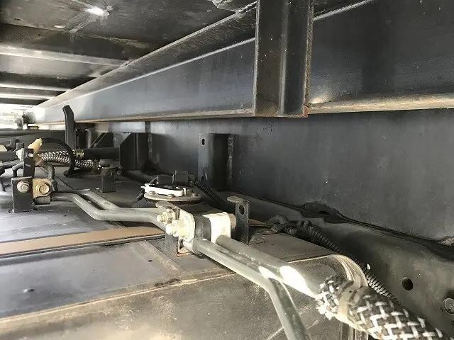 三菱ふそうキャンターセーフティローダー小型（2t・3t）[写真21]