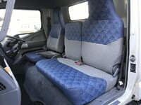 三菱ふそうキャンターセーフティローダー小型（2t・3t）[写真38]