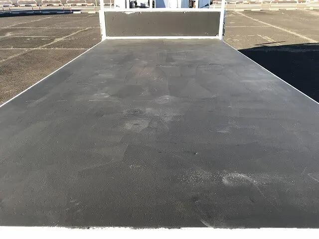 いすゞエルフクレーン4段小型（2t・3t）[写真15]