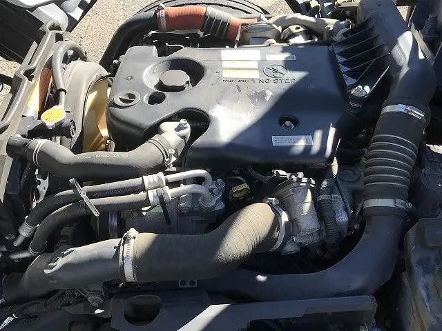 いすゞエルフクレーン4段小型（2t・3t）[写真17]