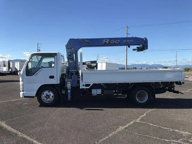 いすゞエルフクレーン4段小型（2t・3t）[写真06]