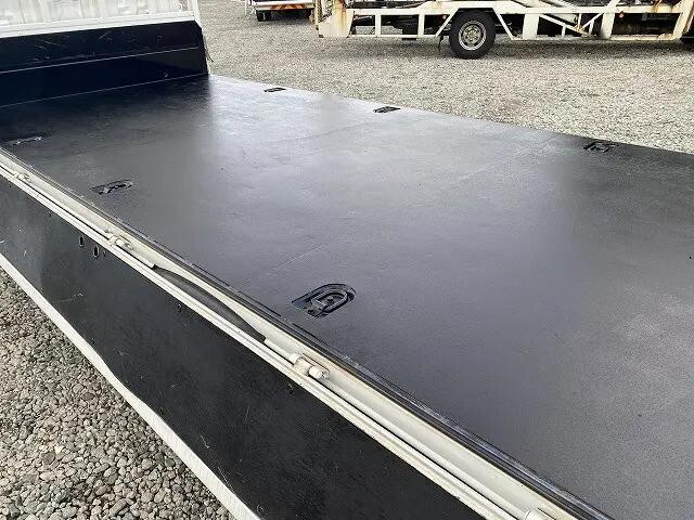 日野デュトロ平ボディ小型（2t・3t）[写真19]