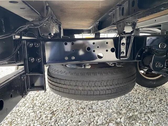 日野デュトロ平ボディ小型（2t・3t）[写真33]