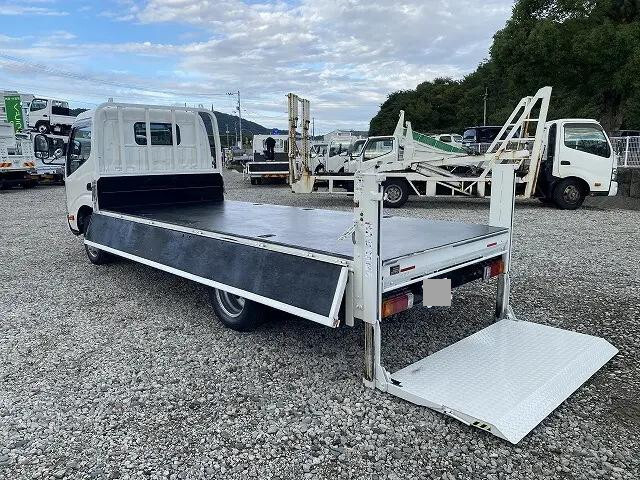 日野デュトロ平ボディ小型（2t・3t）[写真07]