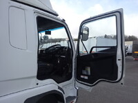 三菱ふそうファイターアルミウイング中型（4t）[写真23]