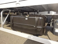 三菱ふそうファイターアルミウイング中型（4t）[写真35]