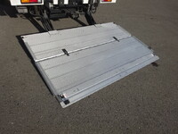 三菱ふそうファイターアルミウイング中型（4t）[写真39]