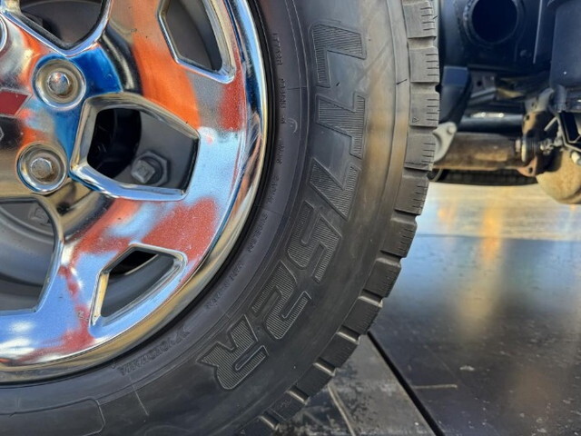 三菱ふそうキャンターダンプ小型（2t・3t）[写真12]