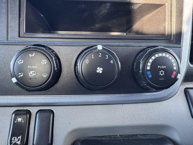 三菱ふそうキャンターダンプ小型（2t・3t）[写真31]