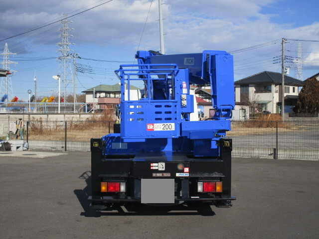 いすゞエルフ高所作業車小型（2t・3t）[写真08]