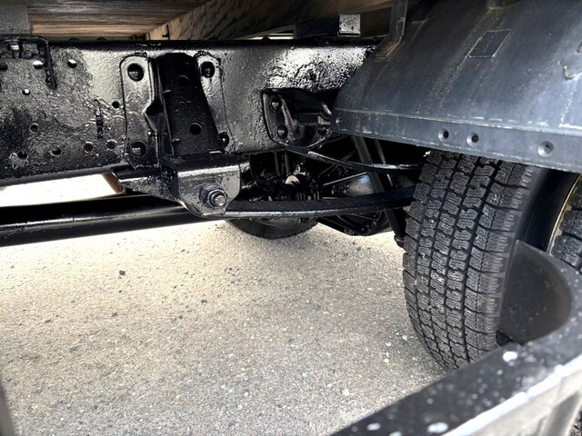 いすゞエルフ平ボディ小型（2t・3t）[写真17]