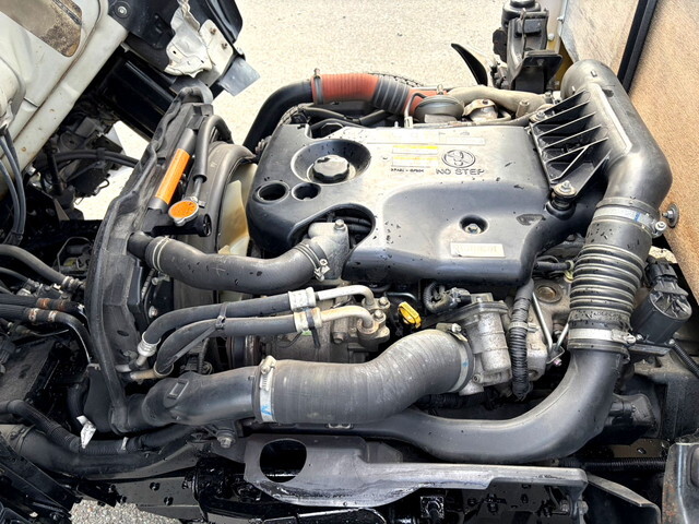 いすゞエルフ平ボディ小型（2t・3t）[写真20]