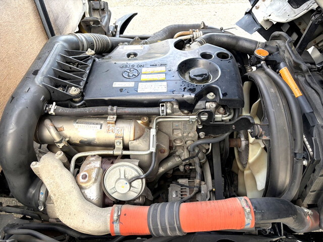 いすゞエルフ平ボディ小型（2t・3t）[写真23]