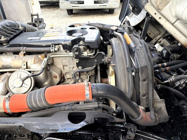 いすゞエルフ平ボディ小型（2t・3t）[写真24]