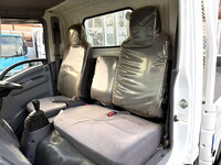 いすゞエルフ平ボディ小型（2t・3t）[写真32]