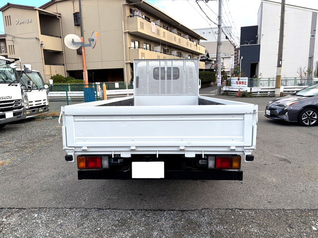 いすゞエルフ平ボディ小型（2t・3t）[写真06]