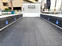 いすゞエルフ平ボディ小型（2t・3t）[写真09]