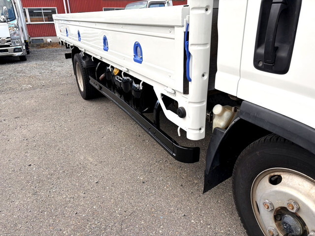 いすゞエルフ平ボディ小型（2t・3t）[写真09]